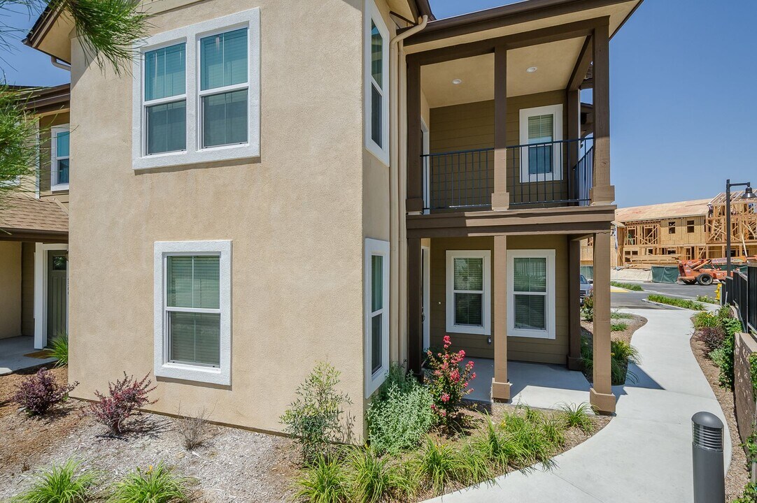 9369 Riberena Cir in Atascadero, CA - Building Photo