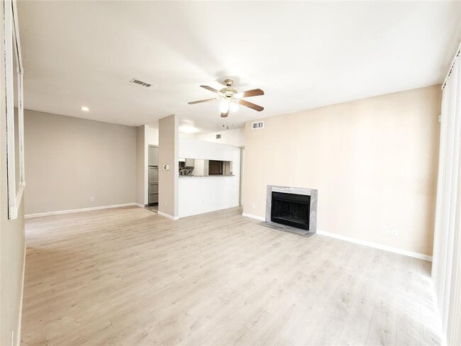 14550 Fonmeadow Dr in Houston, TX - Building Photo - Building Photo