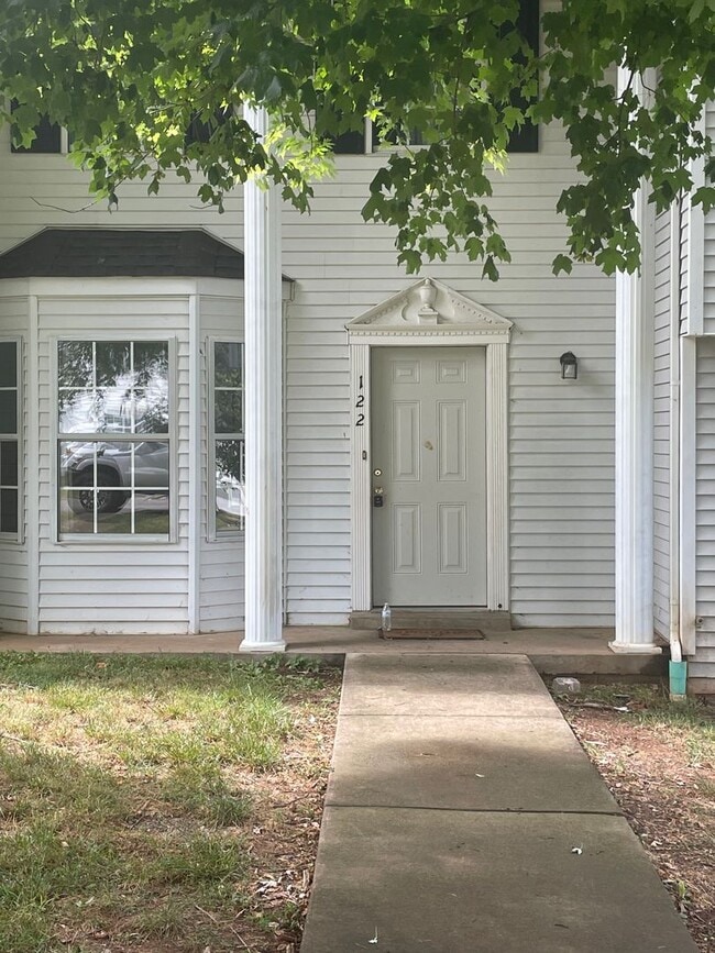 property at 122 Pebble Ct