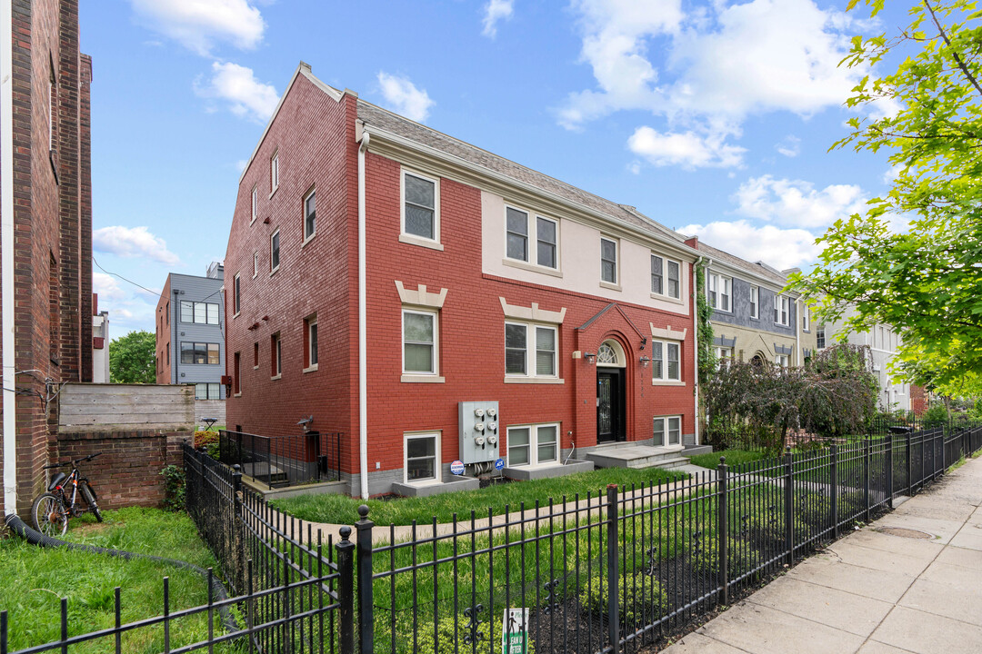 Berati Condominiums in Washington, DC - Building Photo