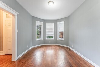 1426 S Avers Ave in Chicago, IL - Building Photo - Building Photo