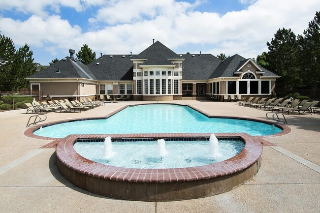 Addison at Cherry Creek in Denver, CO - Foto de edificio - Building Photo