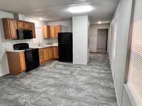 1219 W Choctaw St in Tahlequah, OK - Building Photo - Building Photo