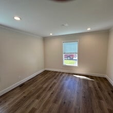 338 Barnes Rd in Winston-Salem, NC - Building Photo - Building Photo