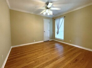 1834 Locksford St in Houston, TX - Building Photo - Building Photo