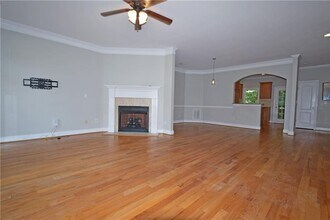 11037 Lorin Way in Duluth, GA - Building Photo - Building Photo