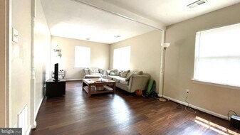 8766 Walutes Cir in Alexandria, VA - Building Photo