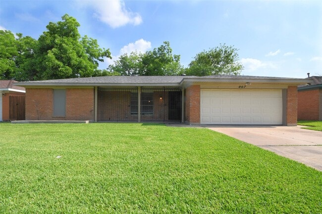 807 Turney Dr
