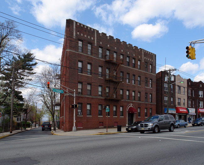 1677 John F Kennedy Blvd in Jersey City, NJ - Building Photo - Building Photo