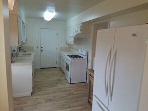 615 Beverly Way in Jacksonville, OR - Building Photo - Building Photo