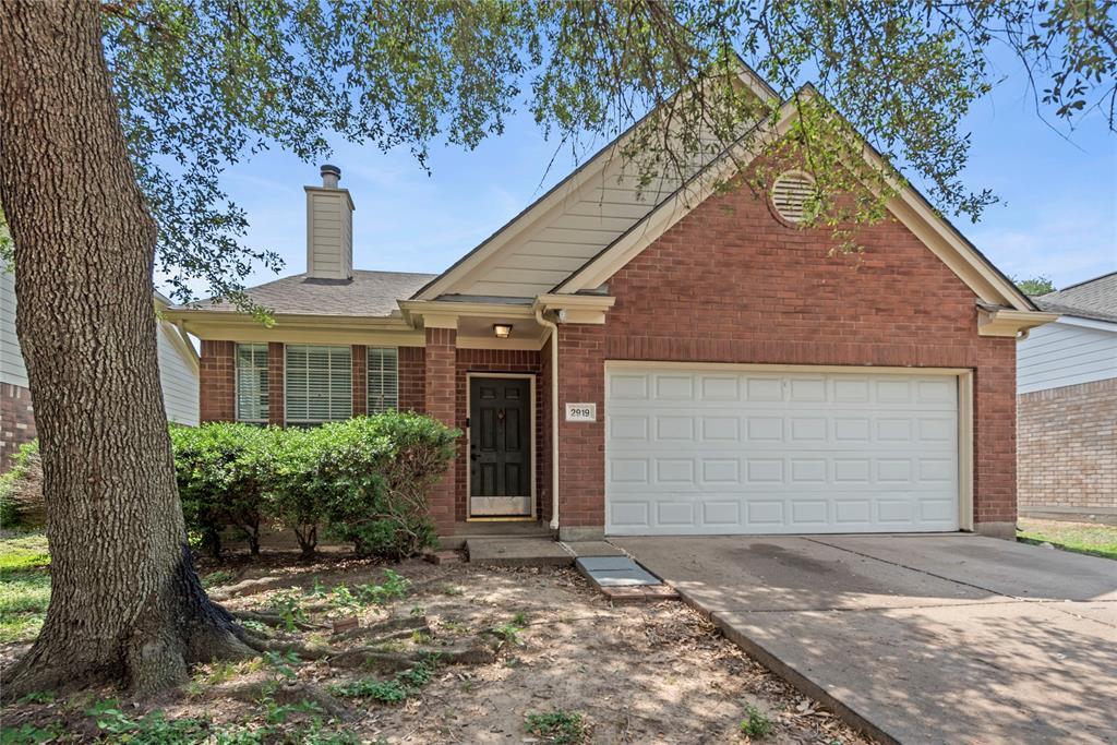 2919 Blue Dawn Dr in Katy, TX - Building Photo