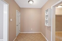 406 Quitman St photo'