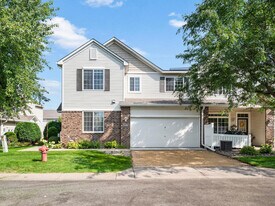 3443 Cherry Ln, Unit E in Woodbury, MN - Building Photo