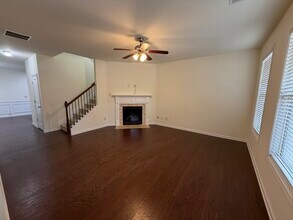 308 Privet Cir in Suwanee, GA - Building Photo - Building Photo