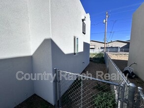 1632 Shamrock Rd in Bullhead City, AZ - Building Photo - Building Photo