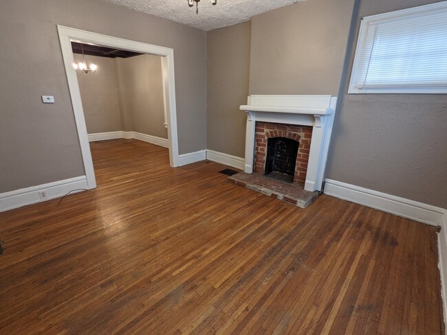 29 W Blake Ave in Columbus, OH - Building Photo - Building Photo