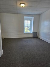 4 Central Square, Unit 8 1/2 in Chelmsford, MA - Building Photo - Building Photo