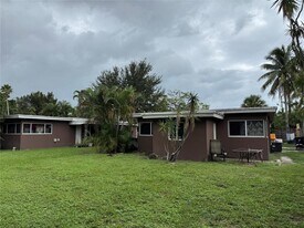 911 SW 15th Ter, Unit 1 in Fort Lauderdale, FL - Building Photo