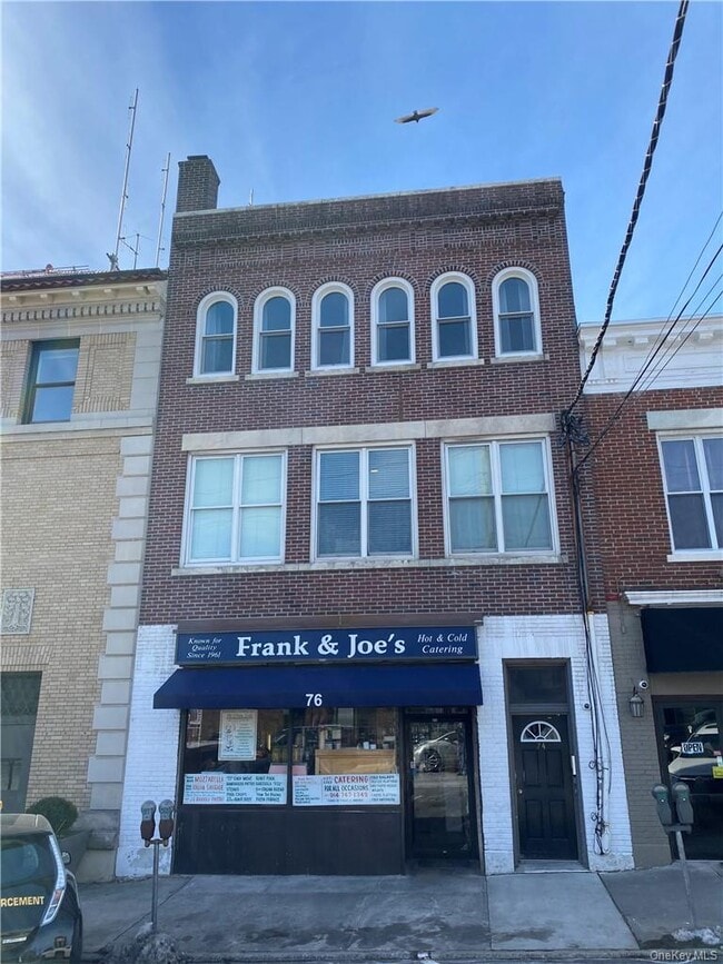 74 Wheeler Ave in Pleasantville, NY - Building Photo - Building Photo