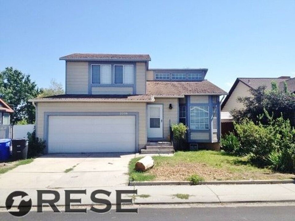 2239 W 8120 S in West Jordan, UT - Building Photo