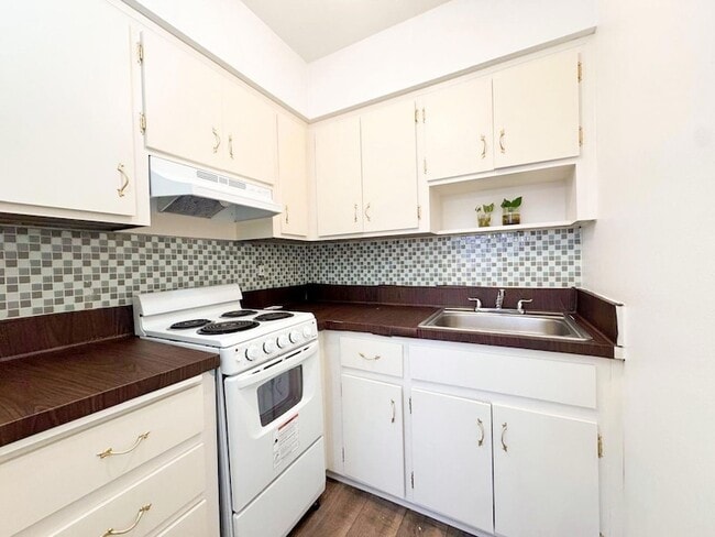 1816 E Oakland Park Blvd, Unit 78 in Oakland Park, FL - Foto de edificio - Building Photo