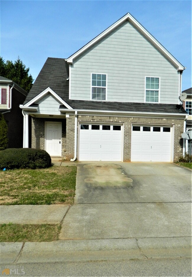 property at 20 Chantilly Pl