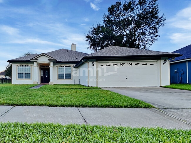 property at 14136 Fish Eagle Dr E
