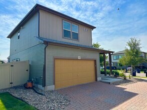 19195 E 55th Ave in Denver, CO - Building Photo - Building Photo