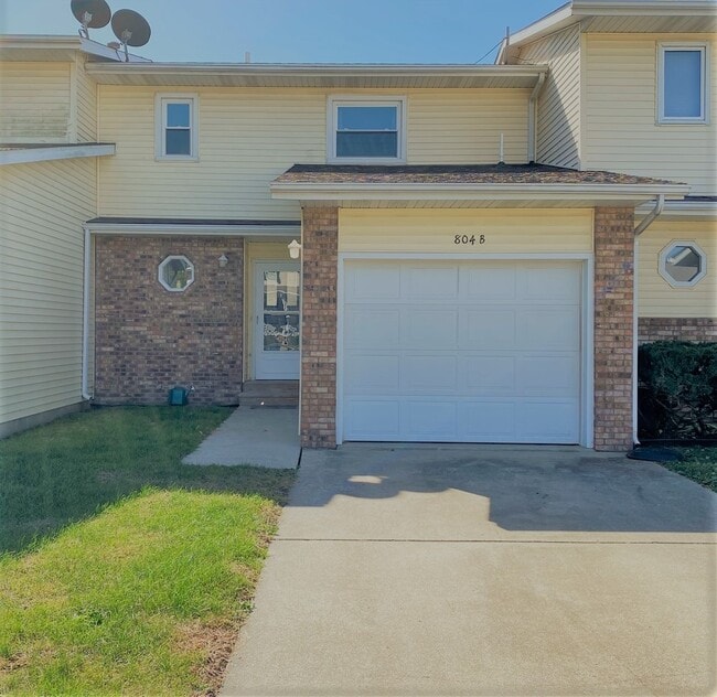 property at 804B S Okaw