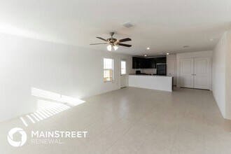 3101 Helix Bay Dr in Crandall, TX - Foto de edificio - Building Photo