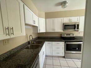 944 S Valencia in Mesa, AZ - Building Photo - Building Photo