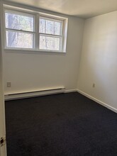 19 McHawk Dr, Unit 101 in Colchester, VT - Building Photo - Building Photo