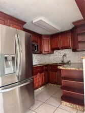 606 W 81st St in Hialeah, FL - Building Photo - Building Photo
