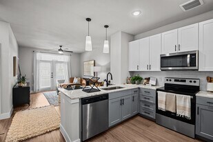 Lenox Grand in Austin, TX - Building Photo