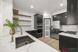 2410 Calumet St in Houston, TX - Building Photo