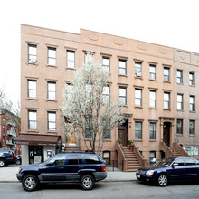 516 Henry St in Brooklyn, NY - Building Photo - Building Photo