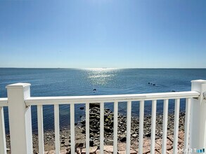 41 Hillside Ave in Milford, CT - Building Photo - Building Photo