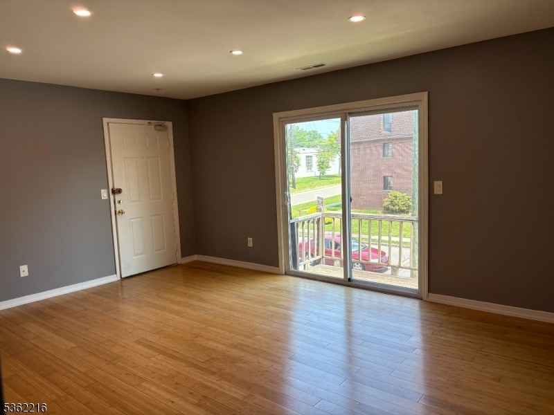2-10 Montgomery St in Bloomfield, NJ - Building Photo
