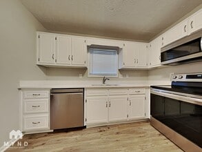 4560 Coopers Creek Pl SE in Smyrna, GA - Building Photo - Building Photo