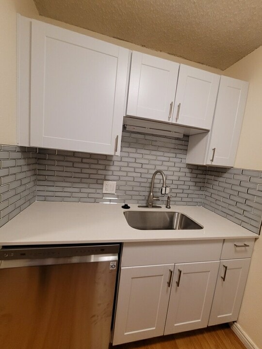 2855 S Monaco St Pkwy in Denver, CO - Building Photo