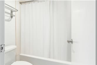 1024 Bridge City Ave in Bridge City, LA - Building Photo - Building Photo