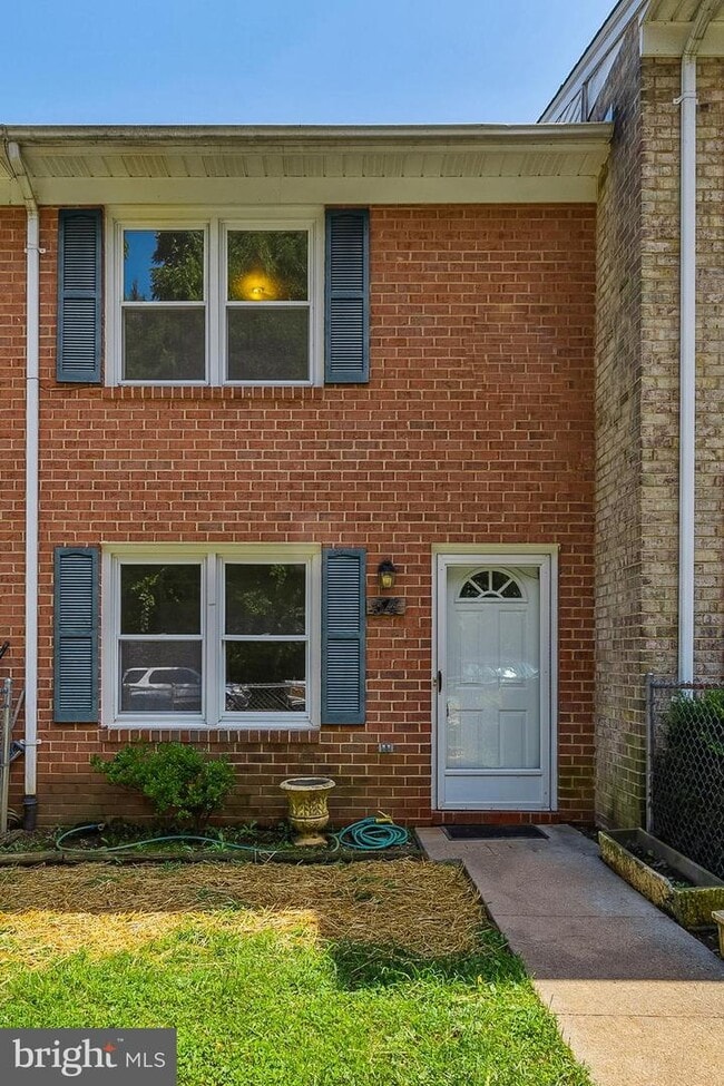 property at 34 North St
