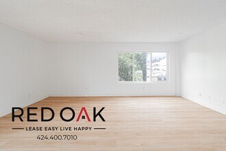 13910 Sayre St in Los Angeles, CA - Building Photo - Building Photo