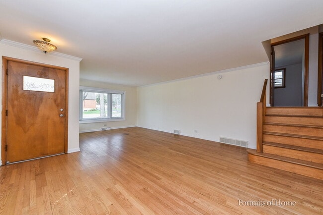 591 S Grace St in Lombard, IL - Building Photo - Building Photo