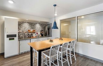 Furnished Studio-Denver - Centennial in Centennial, CO - Building Photo - Building Photo