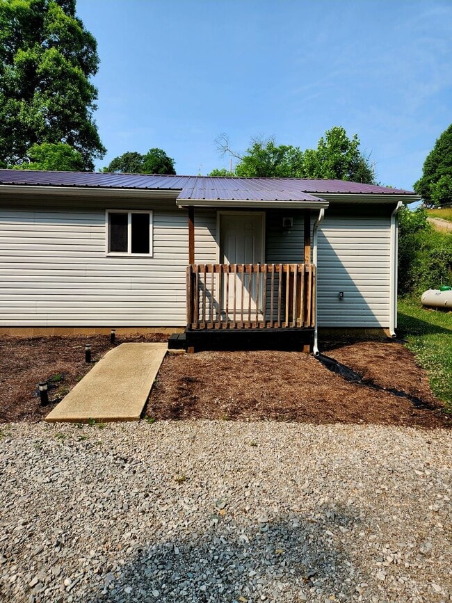 property at 1677 Congress Rd