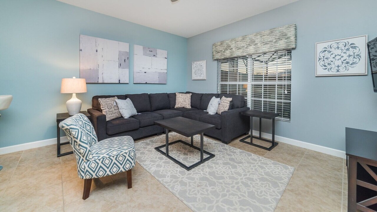 8875 Candy Palm Rd-Unit -ID1246650P in Kissimmee, FL - Foto de edificio