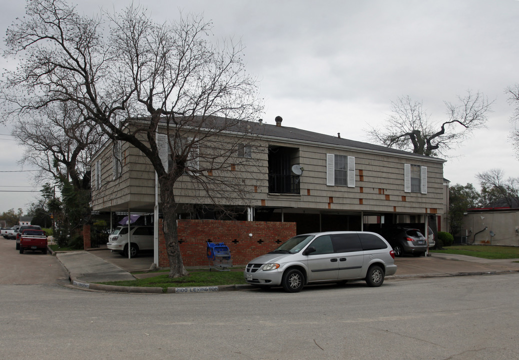 2116 Lexington St in Houston, TX - Building Photo