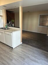 1319 Wye Ct in Wheeling, IL - Foto de edificio - Building Photo