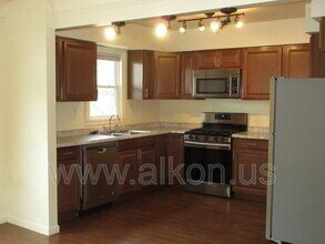 1429 Brookline Blvd in Pittsburgh, PA - Building Photo - Building Photo